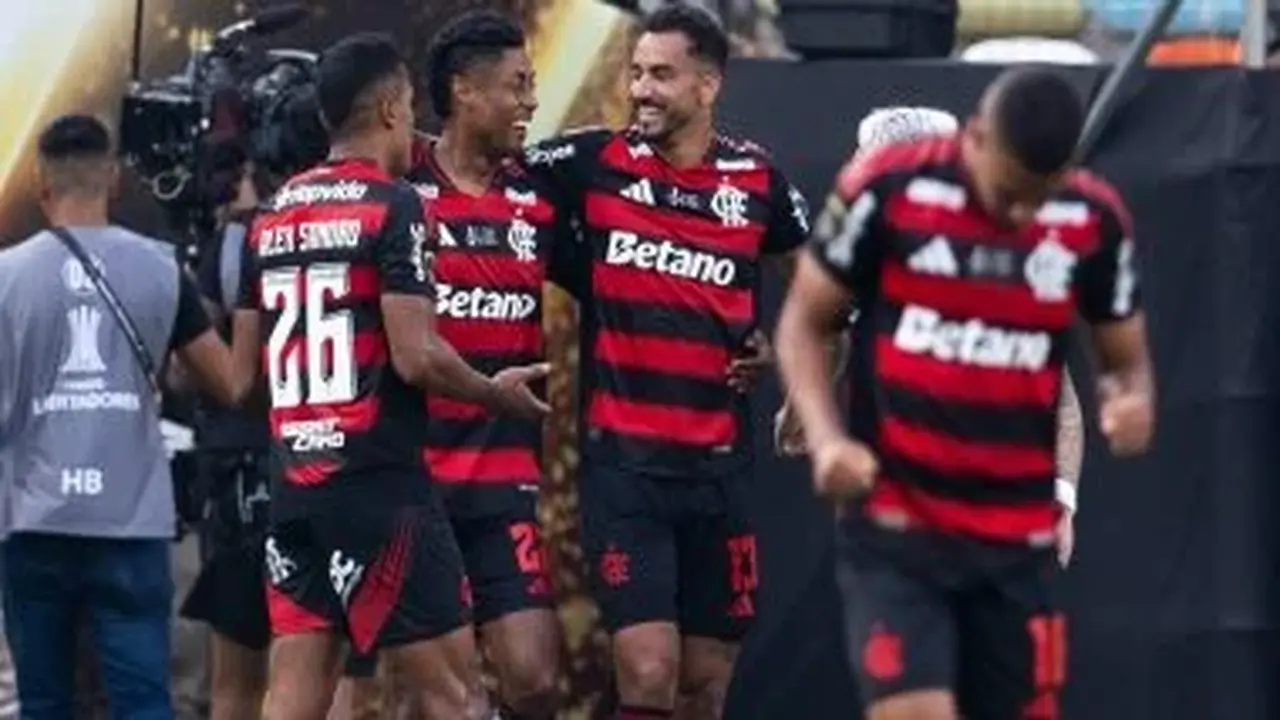 هدف فلامنجو في الدقيقة 24 يقرب الفريق من الفوز على بيراميدز بكأس القارات